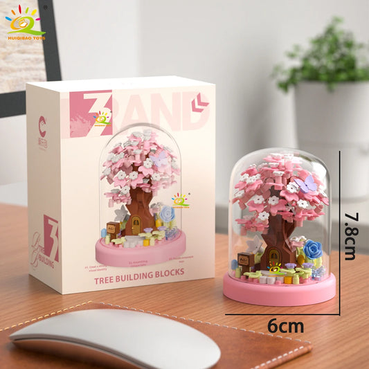 HUIQIBAO MOC Four season Mini Tree House with Display Box Model Micro Building Block Diamond Brick Toy for Children Desk Decor.