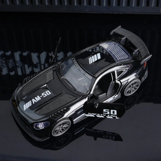 Die Cast Model Car, 10.6cm Alloy Sports Vehicle Collectible