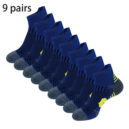 Non-Slip Sports Socks with Cushioned Bottom for Running & Basketball