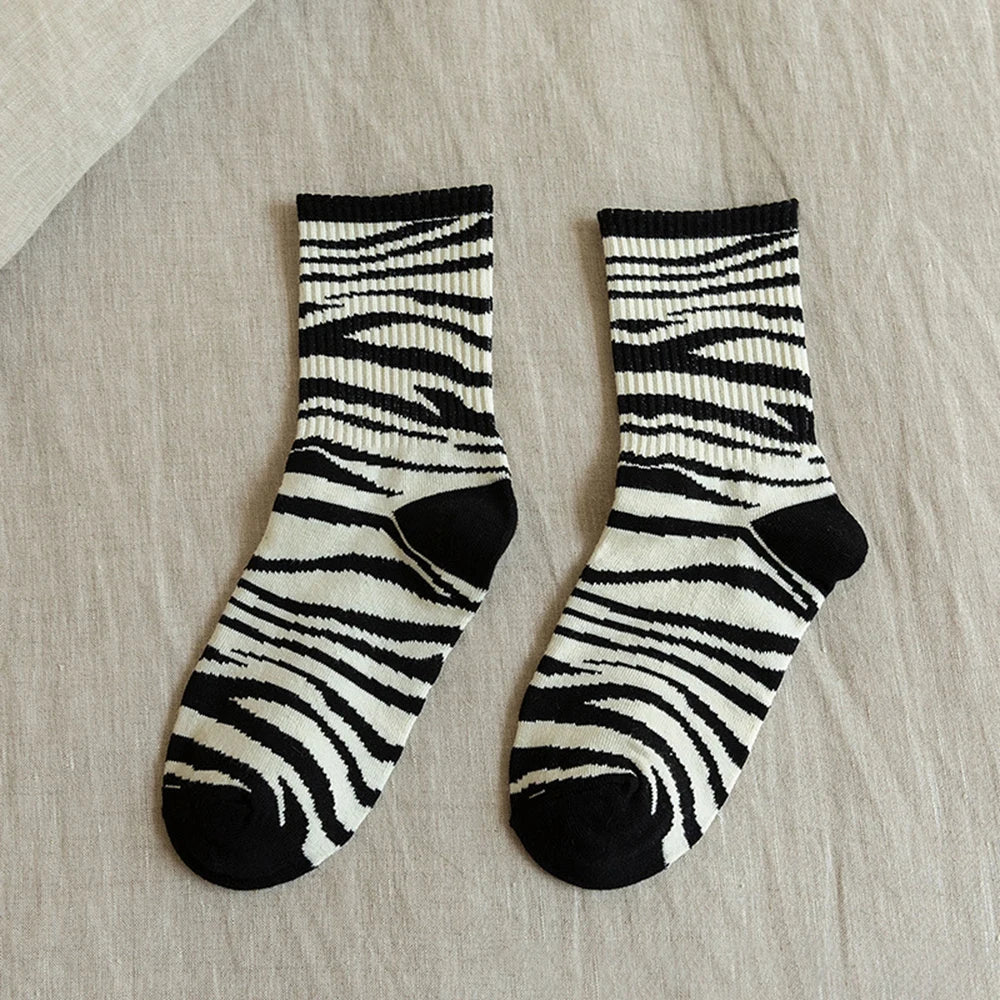 Cute Women's Cartoon Socks – Funny Goose Casual Socks