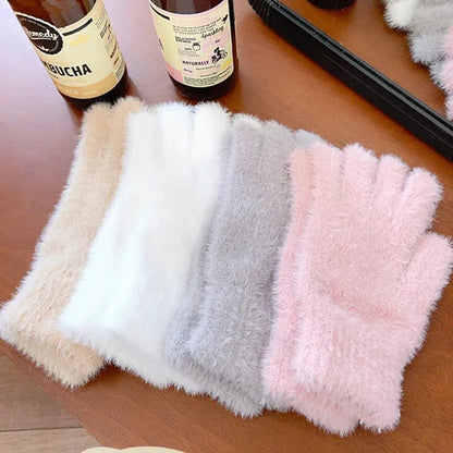 Women's Winter Gloves – Plush Warm Gloves for Cold Weather