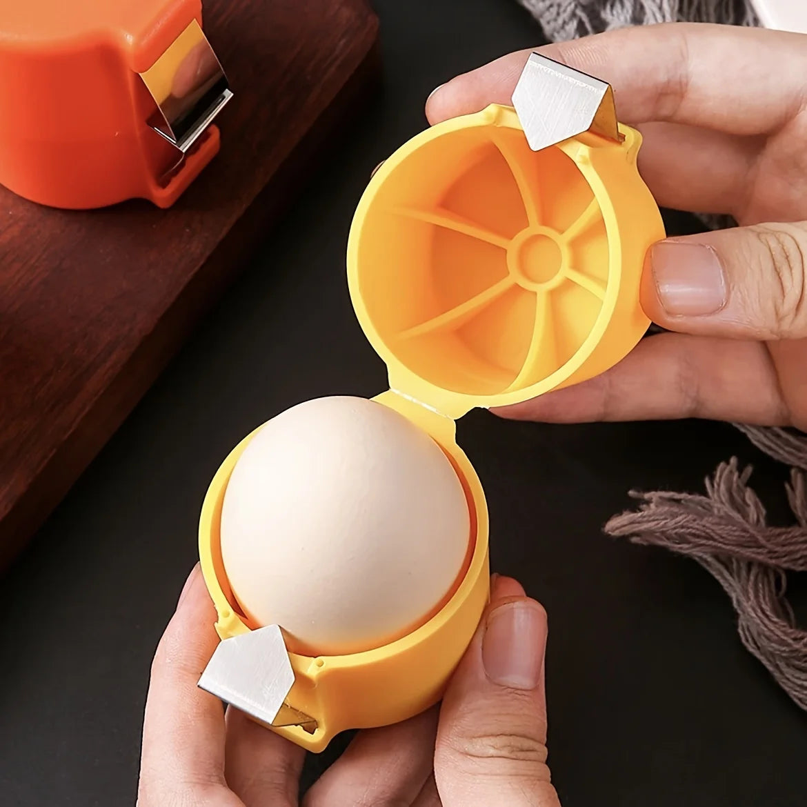Egg Separator – Stainless Steel Yolk and White Separator Tool