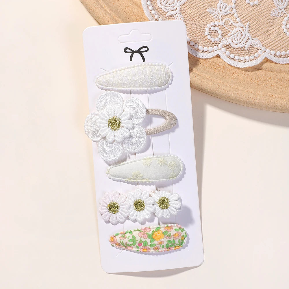 Girls Hair Clips 5-Piece Daisy Barrette Set for Kids