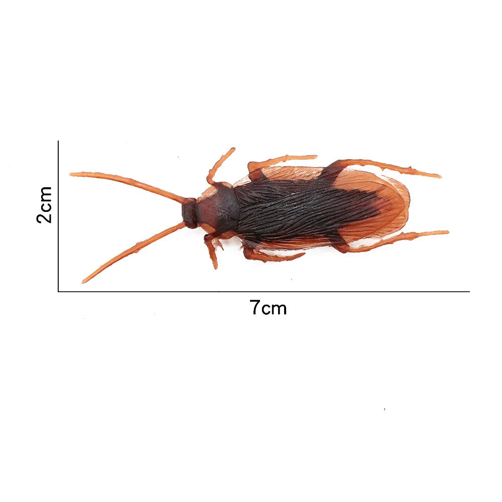 Halloween Cockroach Toy – Realistic Plastic Bug Joke Prop