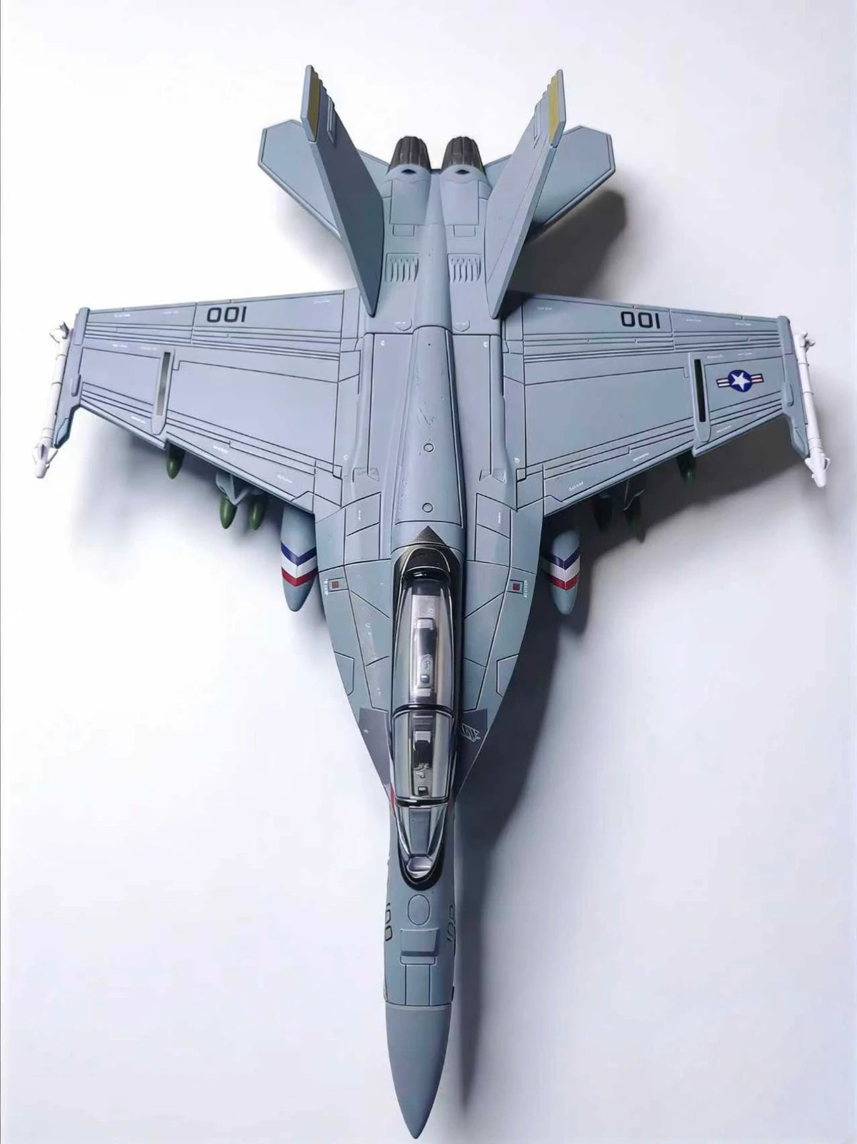 1:72 Scale F/A-18 Super Hornet Bounty Hunter VFA-2 Plastic Diecast Aircraft Model US Navy Fighter Jet Collectible Toy Gift