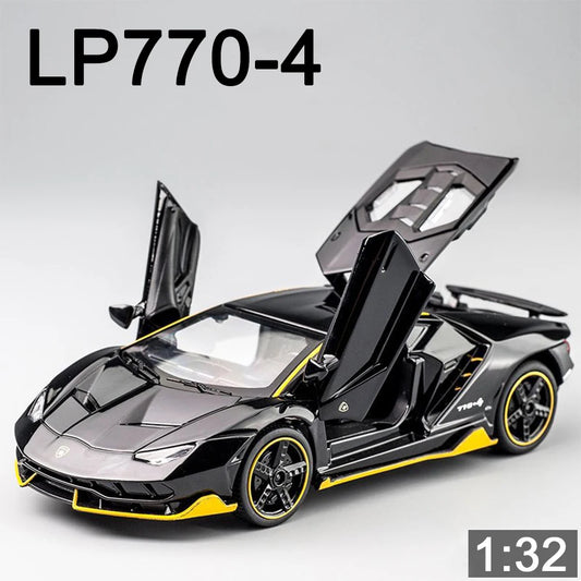 Die Cast Model Car 1:32 Alloy Pull Back Toy with LED Lights