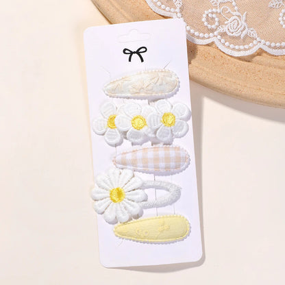 Girls Hair Clips 5-Piece Daisy Barrette Set for Kids