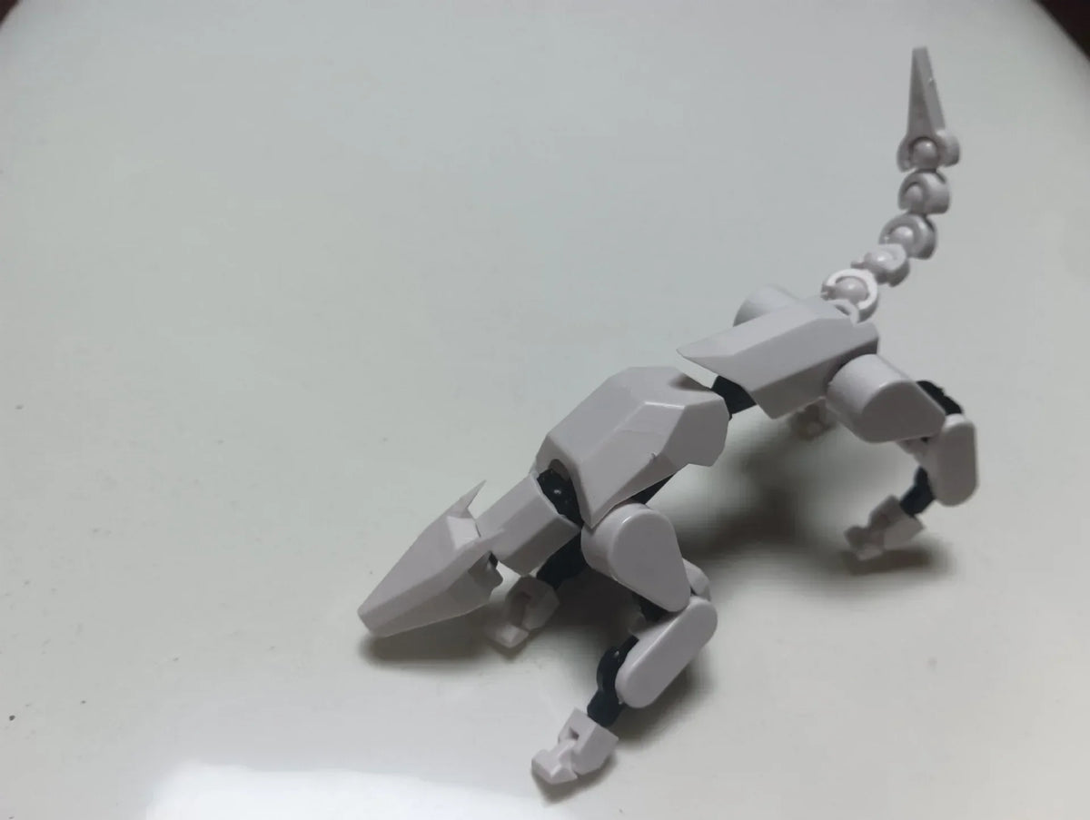 Movable Robot Action Figure, 13-Joint Poseable Model Toy – 14CM