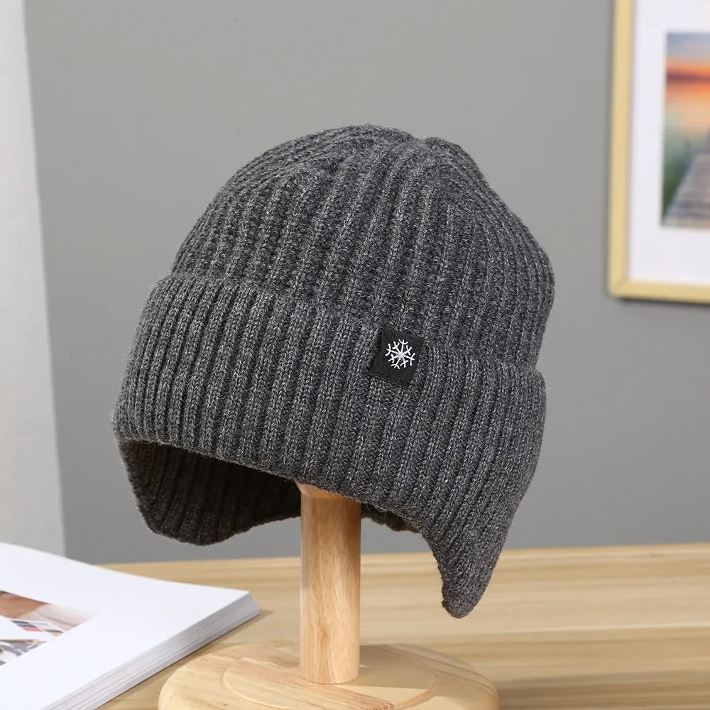 Winter Earflap Hat – Faux Fur Lined Peaked Cap for Outdoor Wear