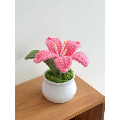 Hand-Knitted Lily Potted Plant Delicate Crochet Woven Flower Pot Mother's Day Gift Home Decor